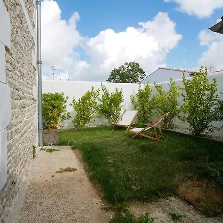 Lejlighed Le Refuge Du Pertuis : Logement & Jardin Independant Mer Proche *