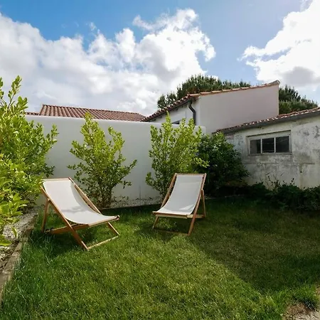Le Refuge Du Pertuis : Logement & Jardin Independant Mer Proche * Marsilly (Charente-Maritime)
